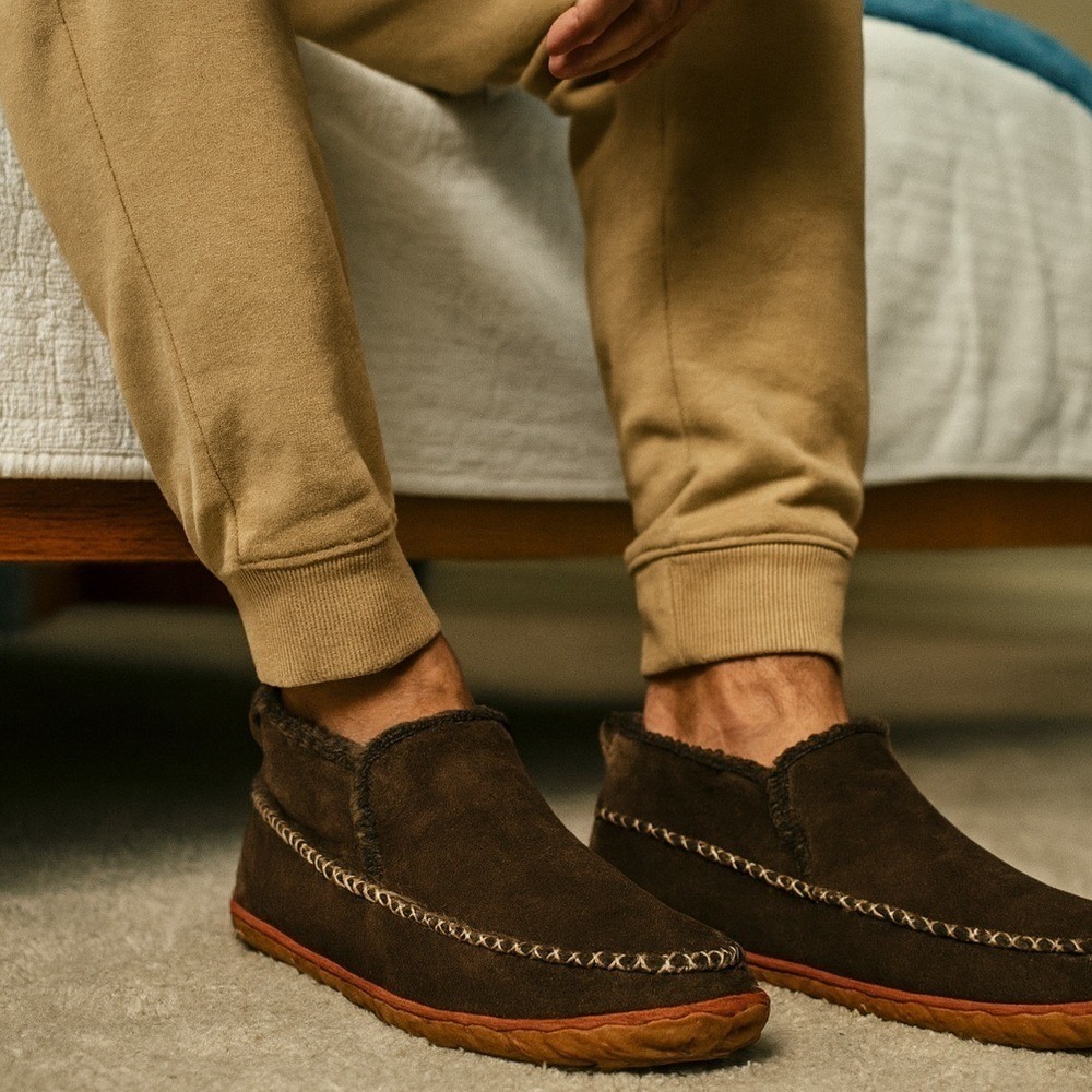 L.L. Bean Men's Brown Mountain Slippers, Boot Mocs